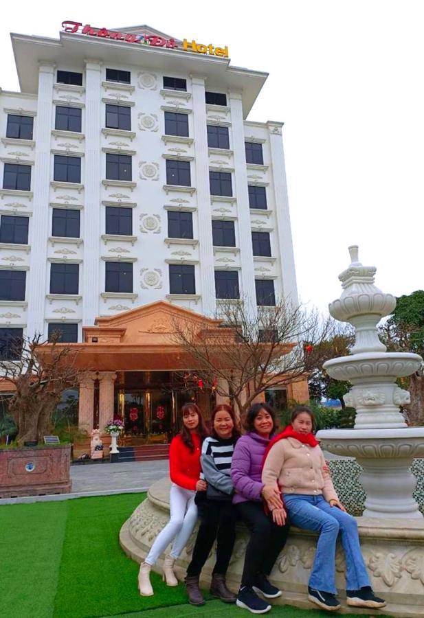 Thong Do Hotel Vinh Exterior foto